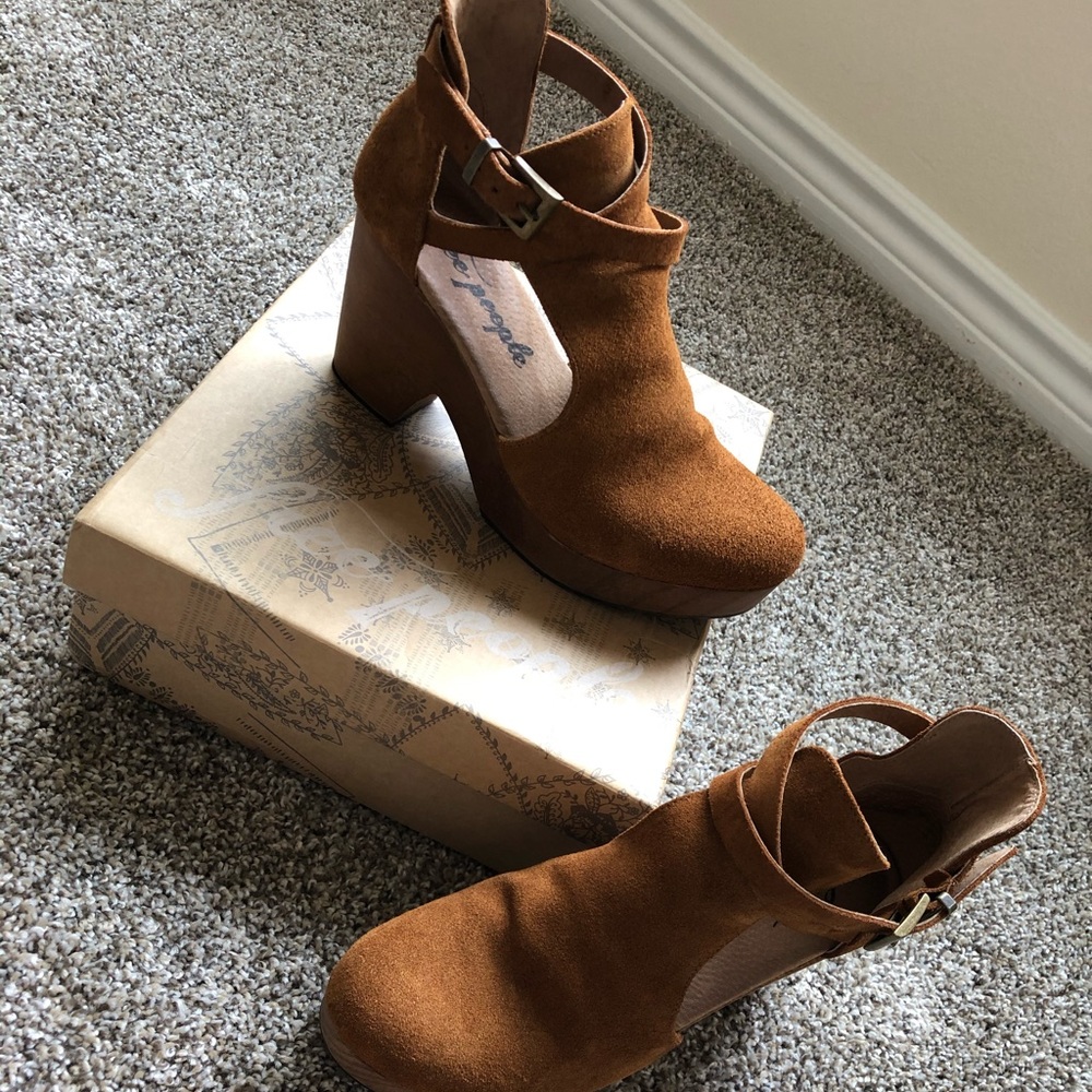 Free People clogs